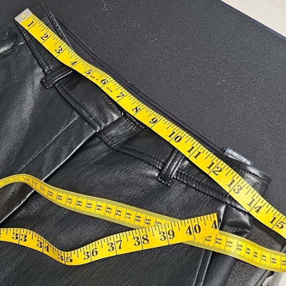 Aritzia Babaton Command Pant, Black, Vegan Leather, Straight Leg, Mobwife Size 6 - Picture 3 of 9